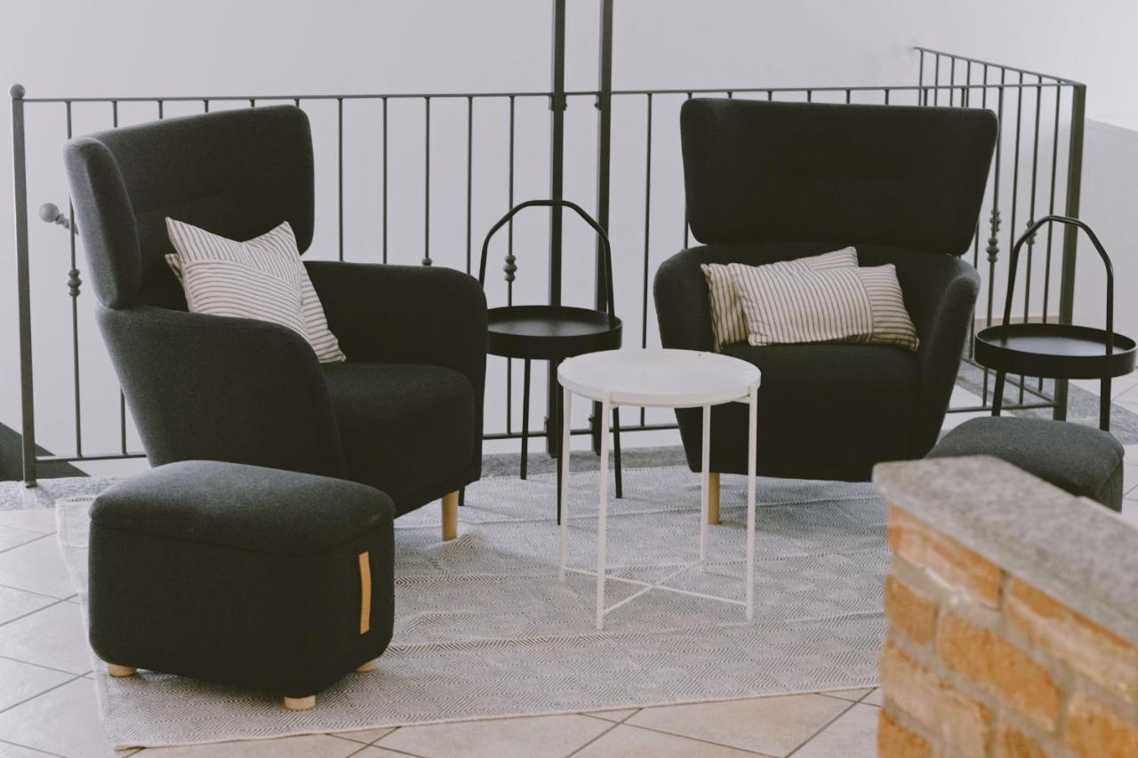 Casa Lobe - Charming Apartment In Village Centre Ла-Морра Екстер'єр фото
